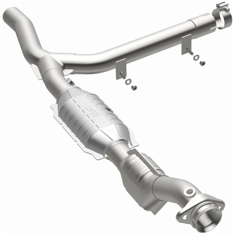 MagnaFlow Conv DF 97-98 Ford Trucks 4.6L - Burkken Auto Parts