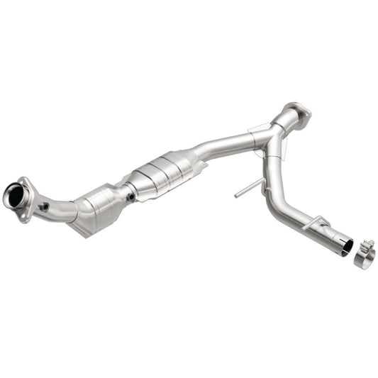 MagnaFlow Conv DF 03-04 Ford Expedition 5.4L V8 Passenger Side - Burkken Auto Parts