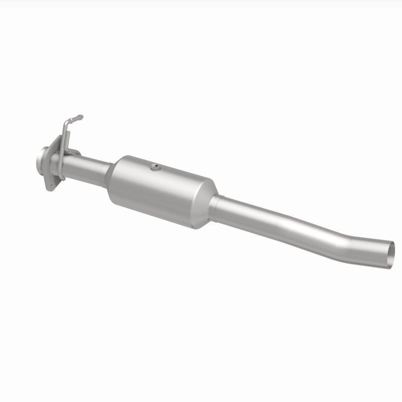 MagnaFlow 16-19 Ford F-650 V10 6.8L Underbody Direct Fit Catalytic Converter - Burkken Auto Parts