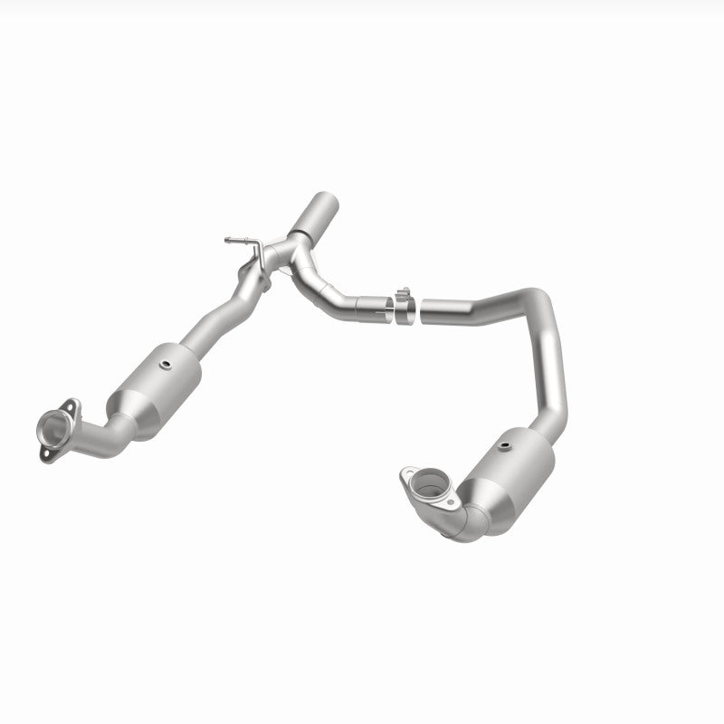 Magnaflow 17-18 Ford E-350 6.8L Direct Fit Converter - Burkken Auto Parts