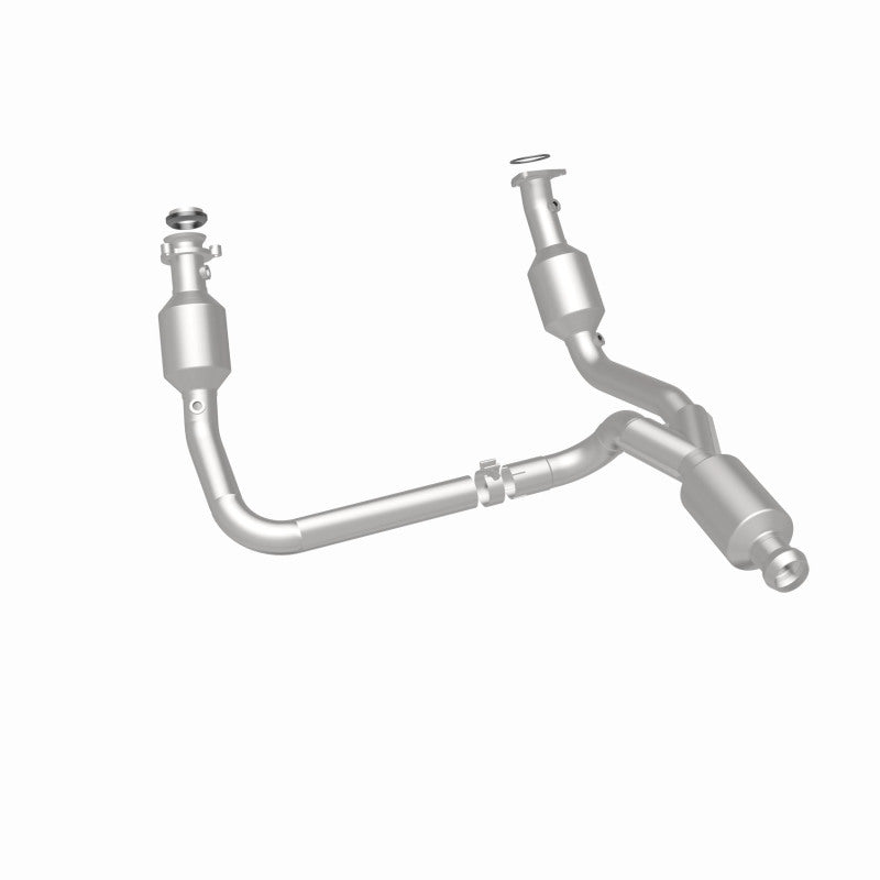 Magnaflow 14-15 Chevrolet Silverado 1500 Underbody 4.3L / 5.3L Direct-Fit Catalytic Converter - Burkken Auto Parts