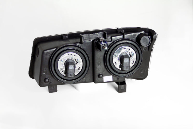 ANZO 2003-2006 Chevrolet Silverado 1500 Crystal Headlights Chrome - Burkken Auto Parts
