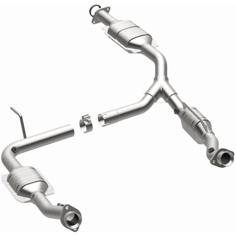 Magnaflow Conv DF 02-03 Ford Explorer 4.0L / 02-03 Mercury Mountaineer 4.0L (California) - Burkken Auto Parts