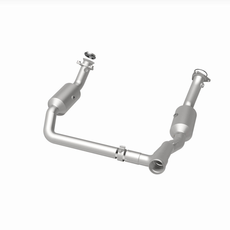 Magnaflow 19-20 GMC Sierra 1500 Single Underbody 4.3L/5.3L Direct Fit Catalytic Converter - Burkken Auto Parts