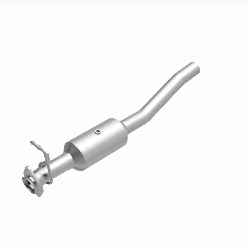 MagnaFlow 16-19 Ford F-53 V10 6.8L Underbody Direct-Fit Catalytic Converter - Burkken Auto Parts