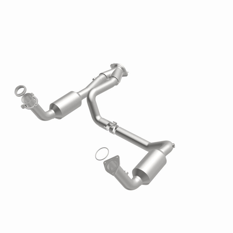 MagnaFlow Conv Direct Fit OEM 2005 GMC Sierra/Chevrolet Silverado 1500/Cadillac Escalade Underbody - Burkken Auto Parts