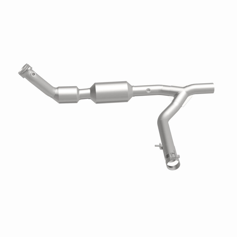 Magnaflow 2000 Ford F-150 5.4L Direct Fit Converter - Burkken Auto Parts