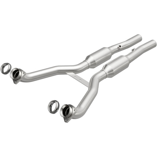 Magnaflow 97-99 Chevrolet Corvette 5.7L Direct Fit Converter - Burkken Auto Parts