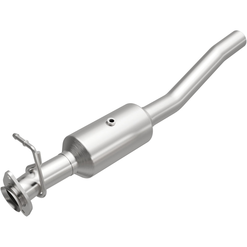 MagnaFlow 16-19 Ford F-53 V10 6.8L Underbody Direct-Fit Catalytic Converter - Burkken Auto Parts