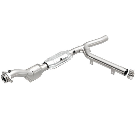 MagnaFlow Conv DF 97-98 Ford Trucks 4.6L - Burkken Auto Parts