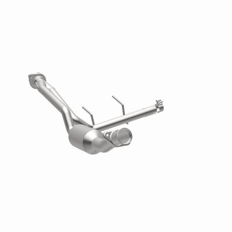 MagnaFlow 18-20 Ford F-150 V6 3.3L Right Underbody Direct-Fit Catalytic Converter - Burkken Auto Parts