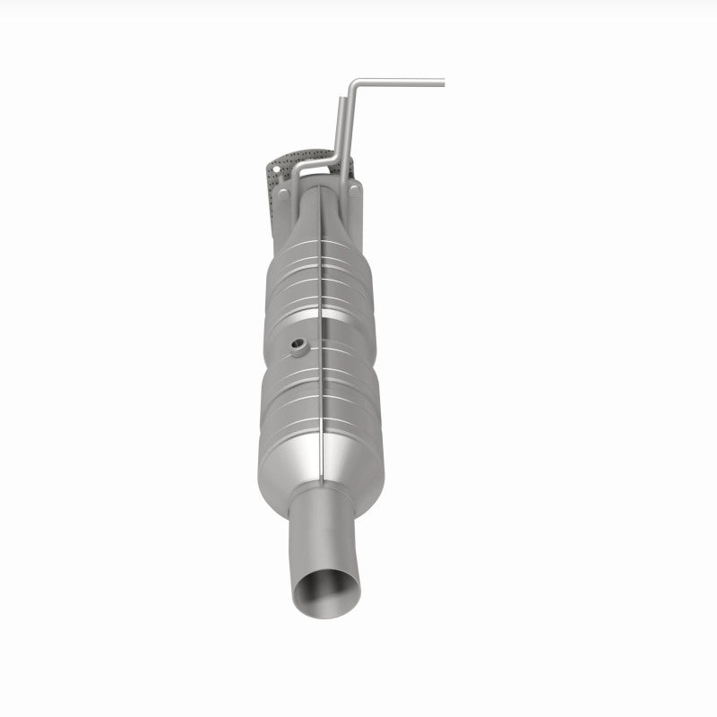 MagnaFlow 09-19 Ford F53 V10 6.8L Underbody 6.8L Direct Fit Catalytic Converter - Burkken Auto Parts