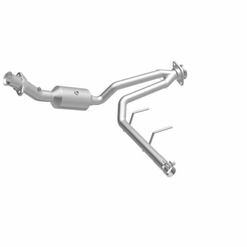 MagnaFlow 18-20 Ford F-150 V6 3.3L Right Underbody Direct-Fit Catalytic Converter - Burkken Auto Parts