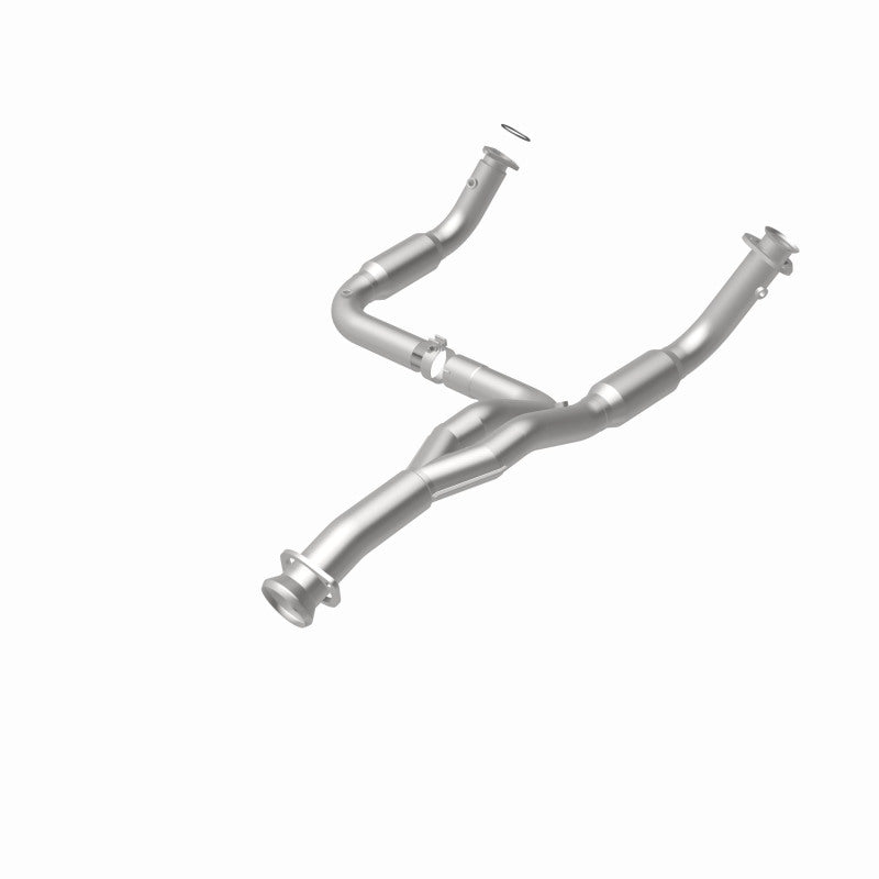 Magnaflow 07-10 GMC Sierra 2500 HD 6.0L Direct Fit Converter - Burkken Auto Parts
