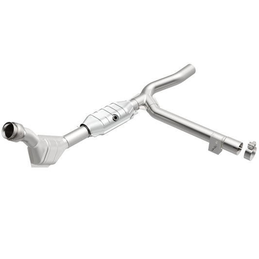 MagnaFlow Conv DF 99-00 Ford F-150 4.2L 50S - Burkken Auto Parts