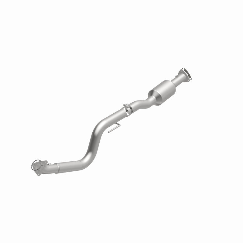 MagnaFlow 2009 Chevrolet Express 4500 V8 6.0L Right Underbody Catalytic Converter - Burkken Auto Parts