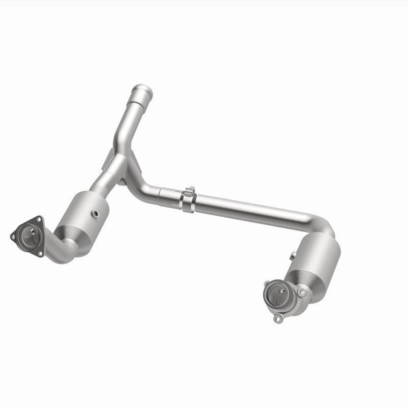 Magnaflow 19-20 GMC Sierra 1500 Single Underbody 4.3L/5.3L Direct Fit Catalytic Converter - Burkken Auto Parts
