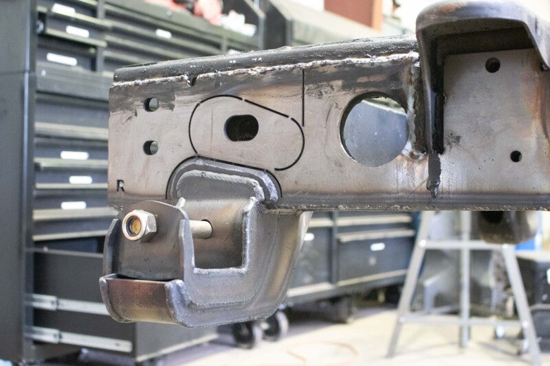 RustBuster 11-19 Chevy Silverado 2500HD/3500HD 6.5ft Bed Rear Frame Repair Kit - Right