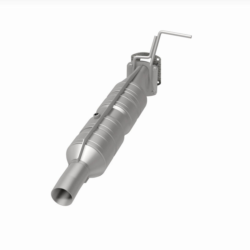 MagnaFlow 09-19 Ford F53 V10 6.8L Underbody 6.8L Direct Fit Catalytic Converter - Burkken Auto Parts