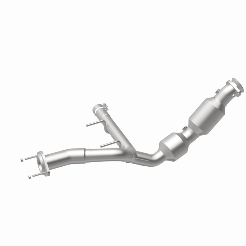 Magnaflow 21-23 Ford F-150 3.5L Right Underbody Direct Fit Converter - Burkken Auto Parts