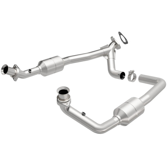 MagnaFlow Conv DF 00-03 Ford E150 5.4L - Burkken Auto Parts
