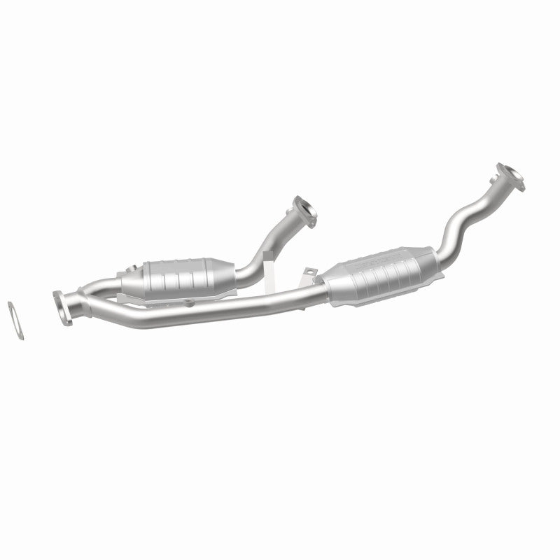 Magnaflow 99-00 Ford Windstar 3.0L Direct Fit Converter - Burkken Auto Parts