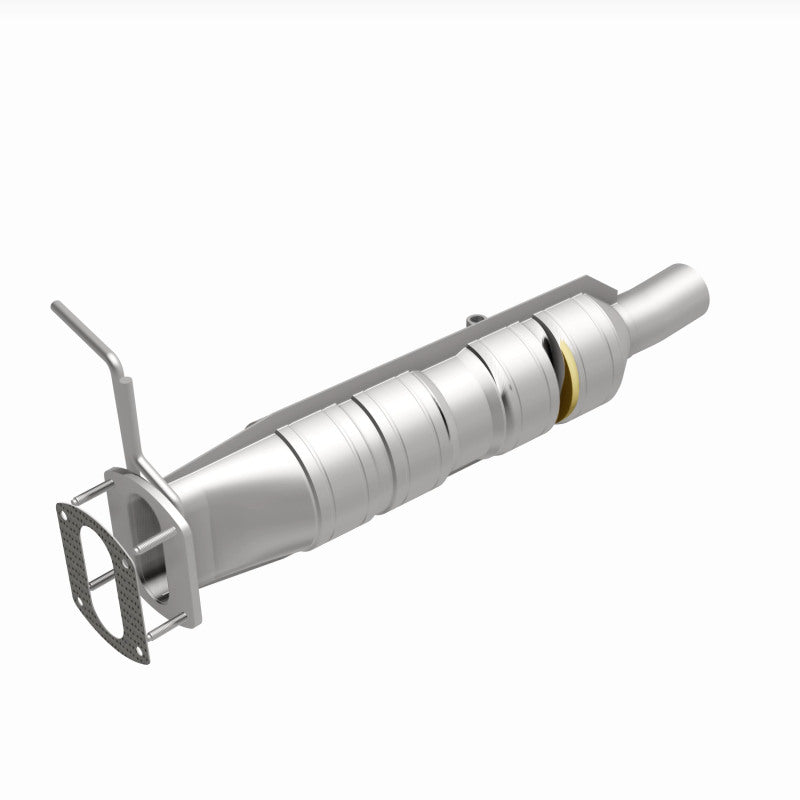 MagnaFlow 09-17 Ford F53 V10 6.8L Underbody Direct Fit Catalytic Converter - Burkken Auto Parts