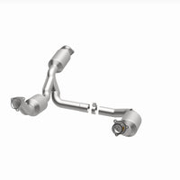MagnaFlow 2021 Chevrolet Express 2500 4.3L Underbody Direct-Fit Catalytic Converter - Burkken Auto Parts