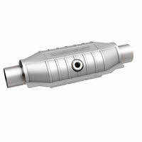 MagnaFlow Conv Univ 2.5 OBDII Rear Mid-Bed 02 - Burkken Auto Parts