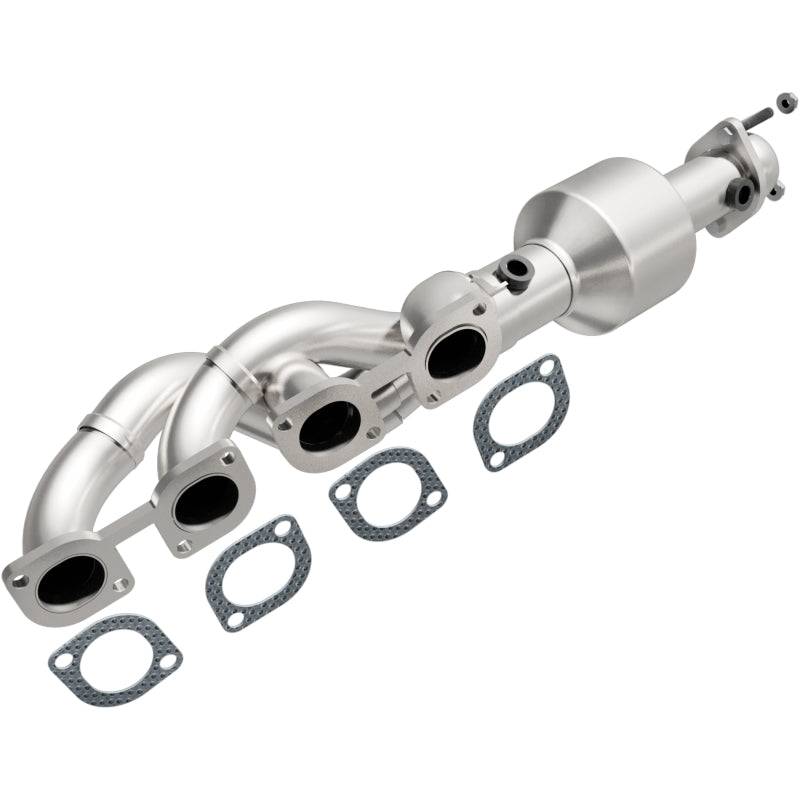 Magnaflow Conv DF 04-05 BMW 545I 4.4L  P/S - Burkken Auto Parts