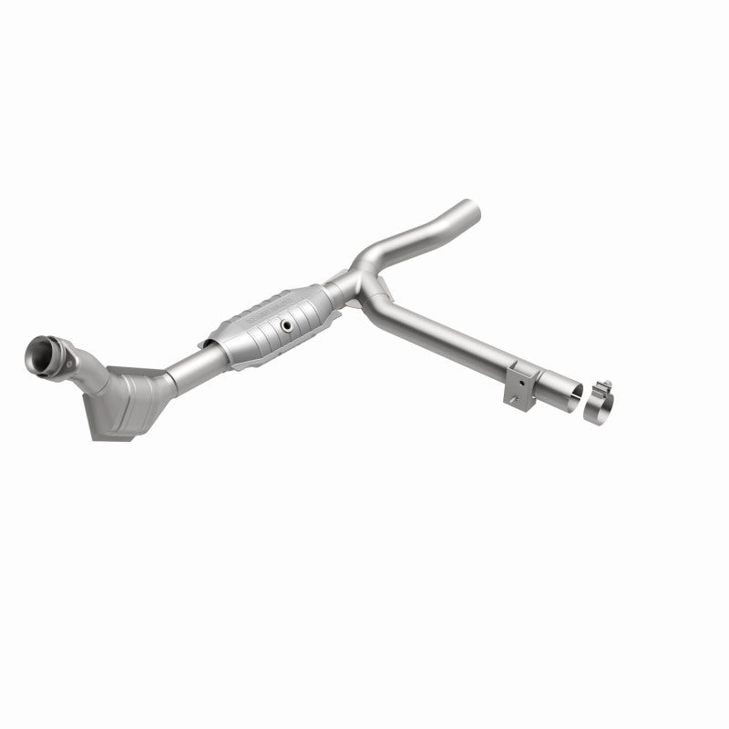 MagnaFlow Conv DF 99-00 Ford F-150 4.2L 50S - Burkken Auto Parts