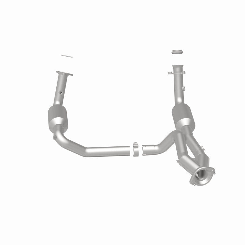 MagnaFlow Conv Direct Fit OEM 2005 GMC Sierra/Chevrolet Silverado 1500/Cadillac Escalade Underbody - Burkken Auto Parts