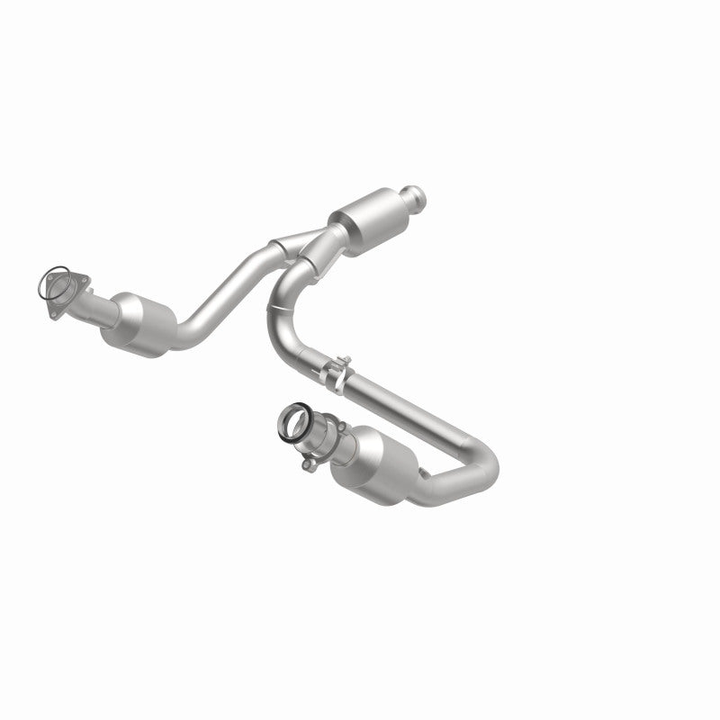 Magnaflow 14-15 Chevrolet Silverado 1500 Underbody 4.3L / 5.3L Direct-Fit Catalytic Converter - Burkken Auto Parts