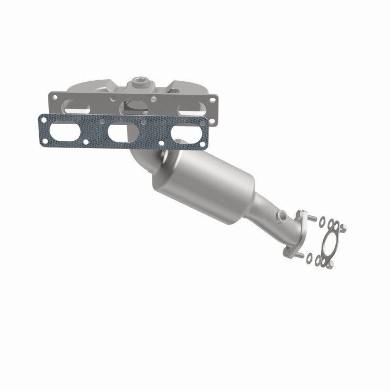 MagnaFlow Conv DF BMW 01-05 325 2.5L / 01-05 330 3.0L / 01-02 Z3 2.5L/3.0L California - Rear - Burkken Auto Parts
