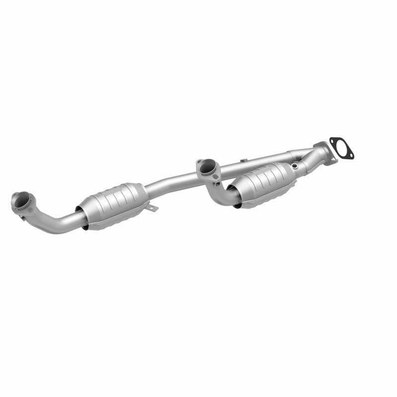 Magnaflow 95-97 Ford Windstar 3.8L Direct Fit Converter - Burkken Auto Parts