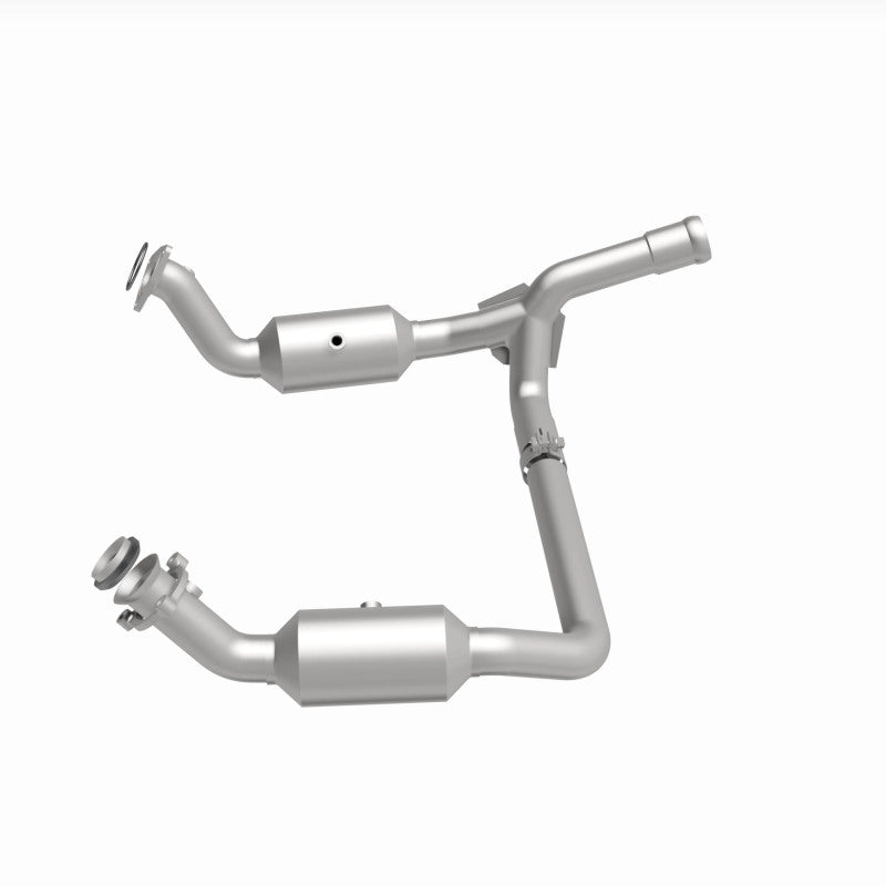 Magnaflow 19-20 GMC Sierra 1500 Single Underbody 4.3L/5.3L Direct Fit Catalytic Converter - Burkken Auto Parts