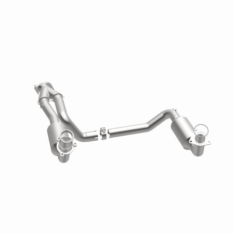 MagnaFlow Conv Direct Fit OEM 2005 GMC Sierra/Chevrolet Silverado 1500/Cadillac Escalade Underbody - Burkken Auto Parts