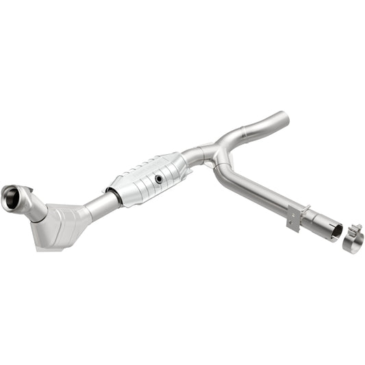 MagnaFlow Conv DF 99-00 Ford F-150 4.6L - Burkken Auto Parts