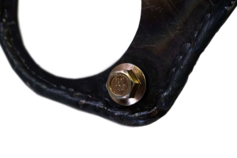 Rust Buster 95-04 Toyota Tocoma Front Cab Mount - RIde Side