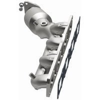 MagnaFlow Direct-Fit SS Catalytic Converter 04-06 Nissan Titan 5.6L V8 (California) - Burkken Auto Parts