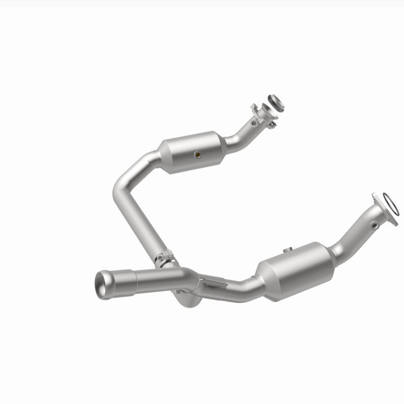 Magnaflow 19-20 GMC Sierra 1500 Single Underbody 4.3L/5.3L Direct Fit Catalytic Converter - Burkken Auto Parts
