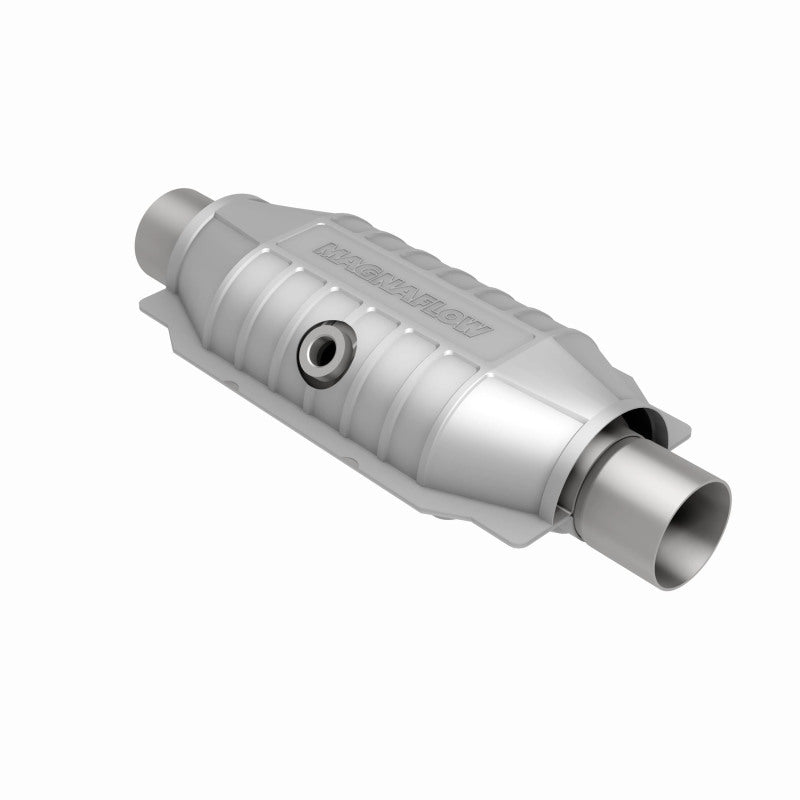 MagnaFlow Conv Univ 2.5 OBDII Rear Mid-Bed 02 - Burkken Auto Parts