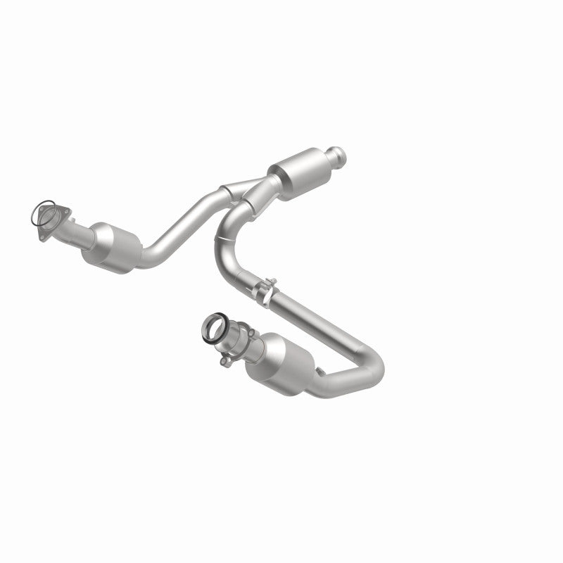 Magnaflow 14-15 Chevrolet Silverado 1500 Underbody 4.3L / 5.3L Direct-Fit Catalytic Converter - Burkken Auto Parts