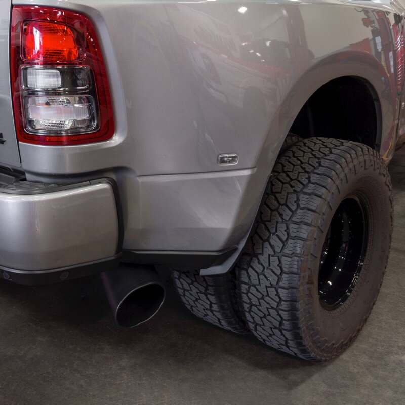 Banks Power 19-23 Dodge RAM Monster Exhaust 5.0in Single 6.7L CCLB DRW w/ SideKick Black Tip - Burkken Auto Parts
