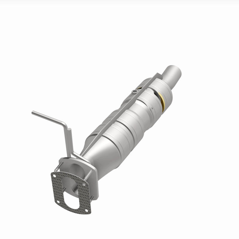 MagnaFlow 09-17 Ford F53 V10 6.8L Underbody Direct Fit Catalytic Converter - Burkken Auto Parts