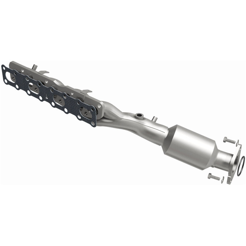 MagnaFlow Direct-Fit SS Catalytic Converter 04-06 Nissan Titan 5.6L V8 (California) - Burkken Auto Parts