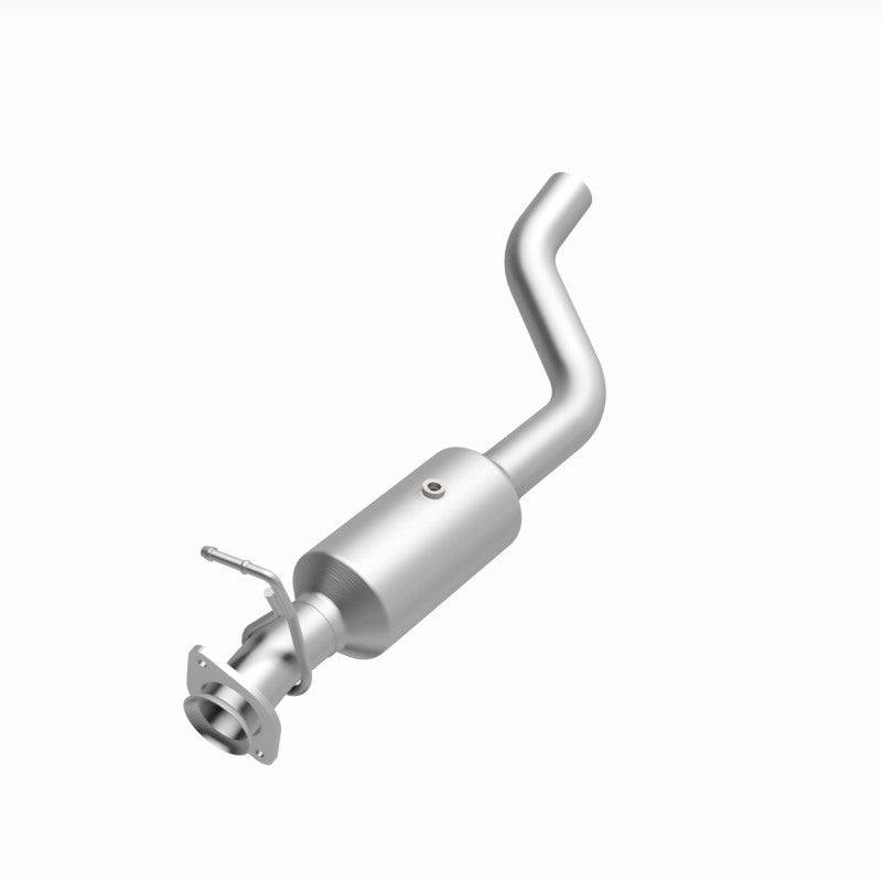 MagnaFlow 22-24 Ford F-650 V8 7.3L Underbody Direct Fit Catalytic Converter - Burkken Auto Parts