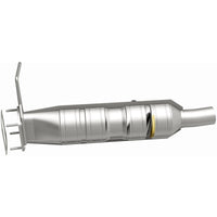 MagnaFlow 09-17 Ford F53 V10 6.8L Underbody Direct Fit Catalytic Converter - Burkken Auto Parts