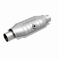 MagnaFlow Conv Univ 2.5 OBDII Rear Mid-Bed 02 - Burkken Auto Parts