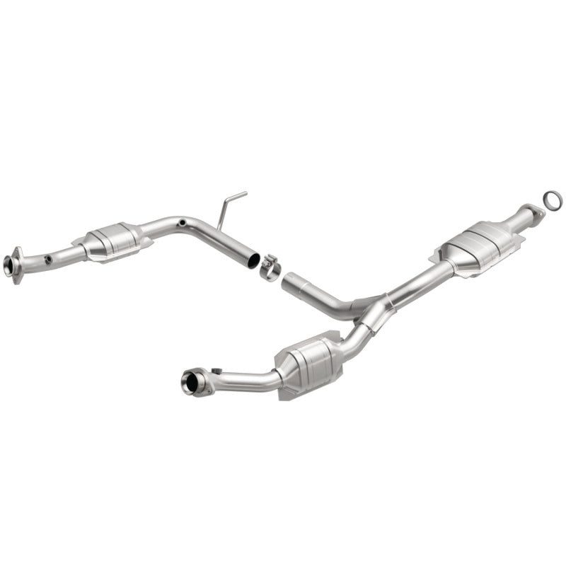 Magnaflow Conv DF 02-03 Ford Explorer 4.0L / 02-03 Mercury Mountaineer 4.0L (California) - Burkken Auto Parts